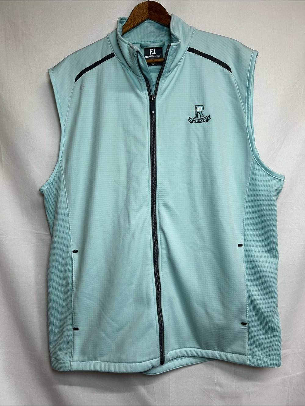 FootJoy Men's ThermoSeries Full -Zip Golf Vest with The Reserve Embroidered Sz L
